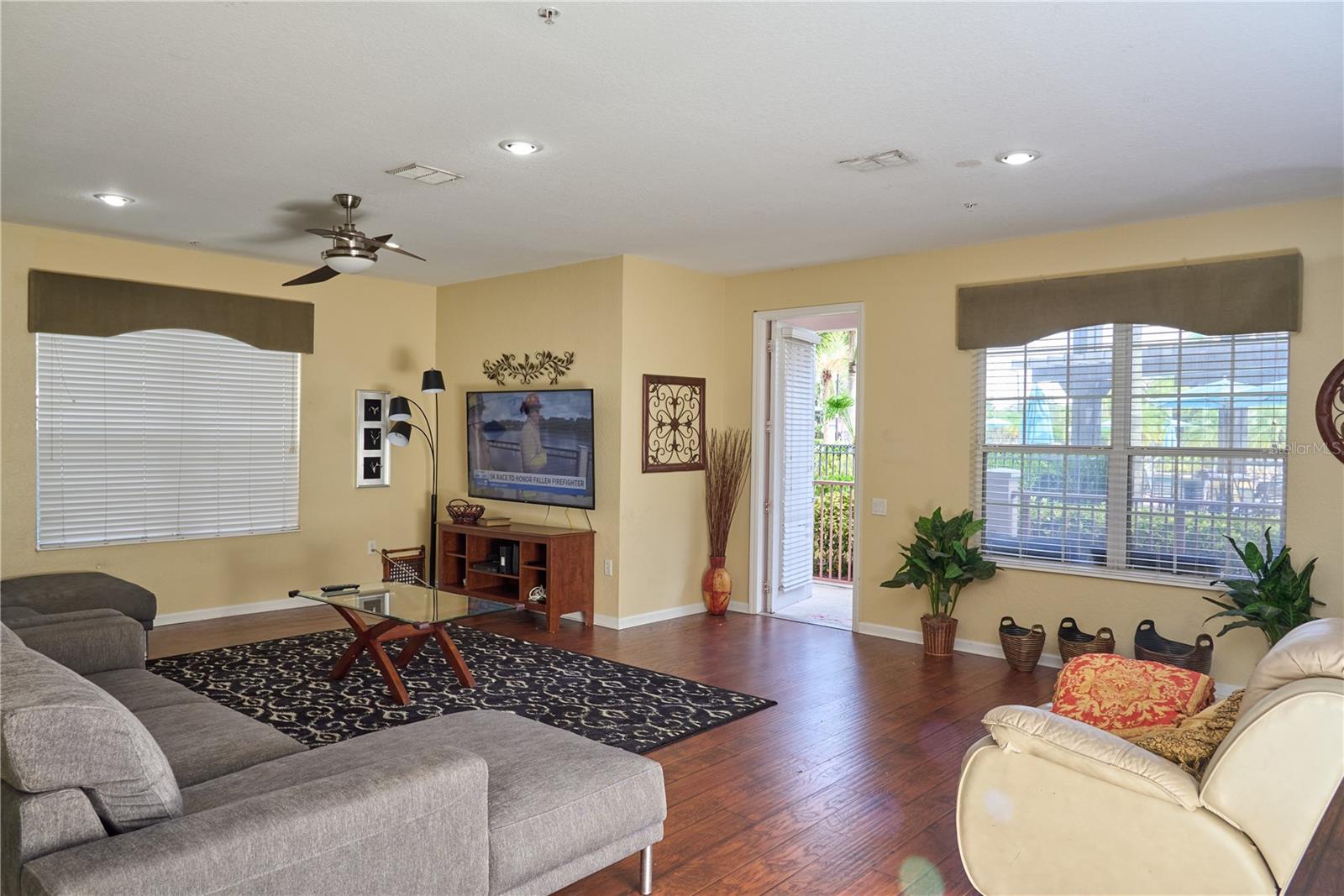 Image 7 of 36 For 5012 Shoreway Loop 10407