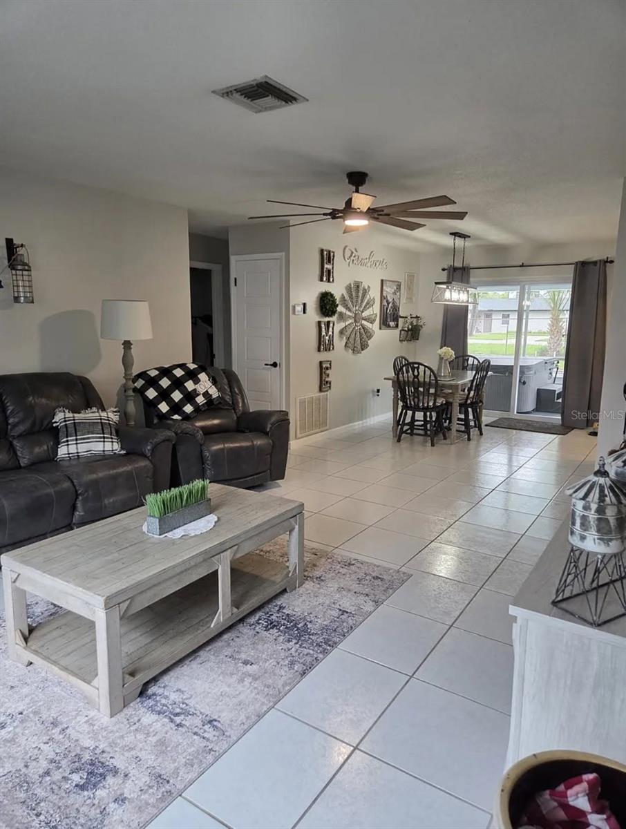 Image 2 of 12 For 5224 Woodcrest Drive