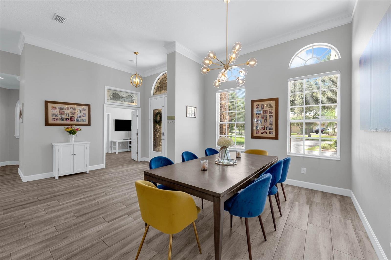 Image 15 of 60 For 14027 Sobrado Drive