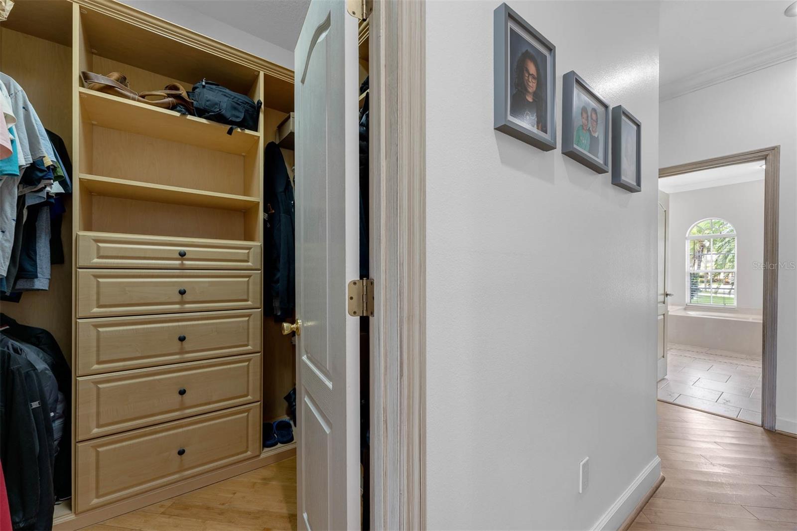 Image 26 of 60 For 14027 Sobrado Drive