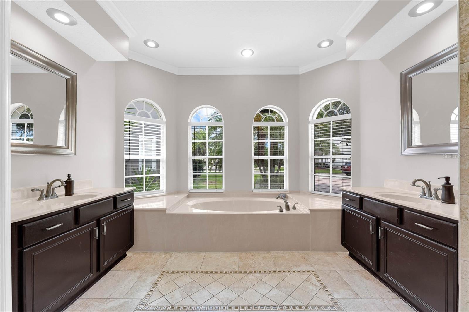 Image 28 of 60 For 14027 Sobrado Drive