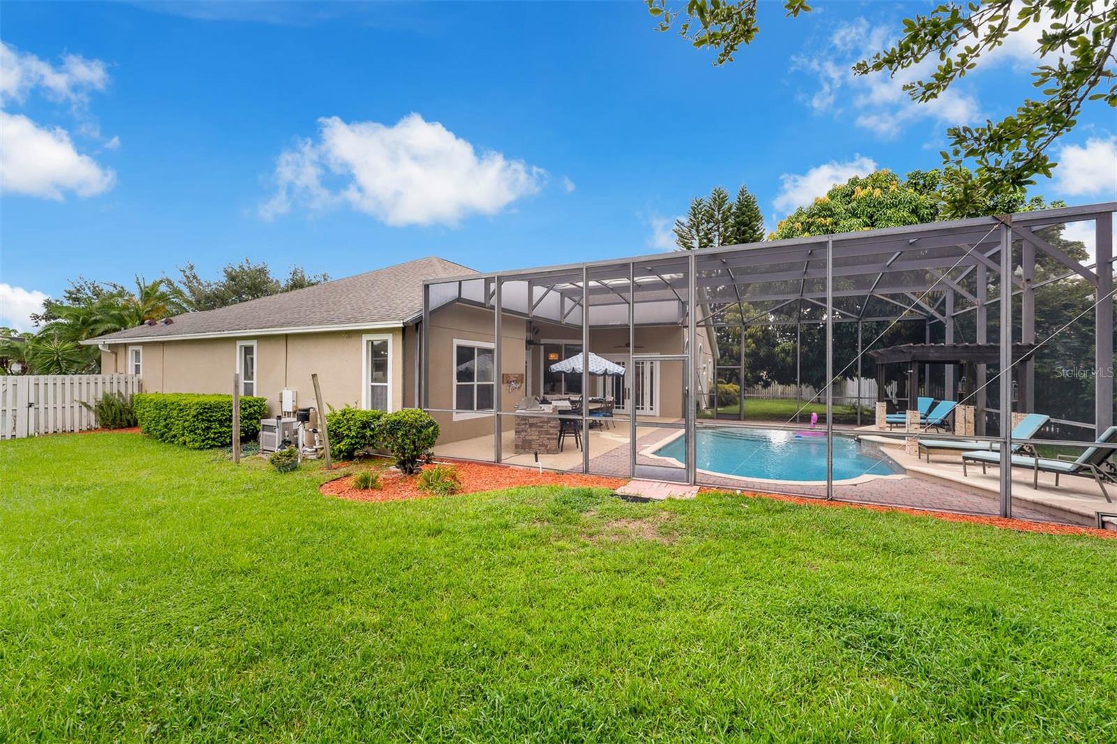 Image 9 of 60 For 14027 Sobrado Drive