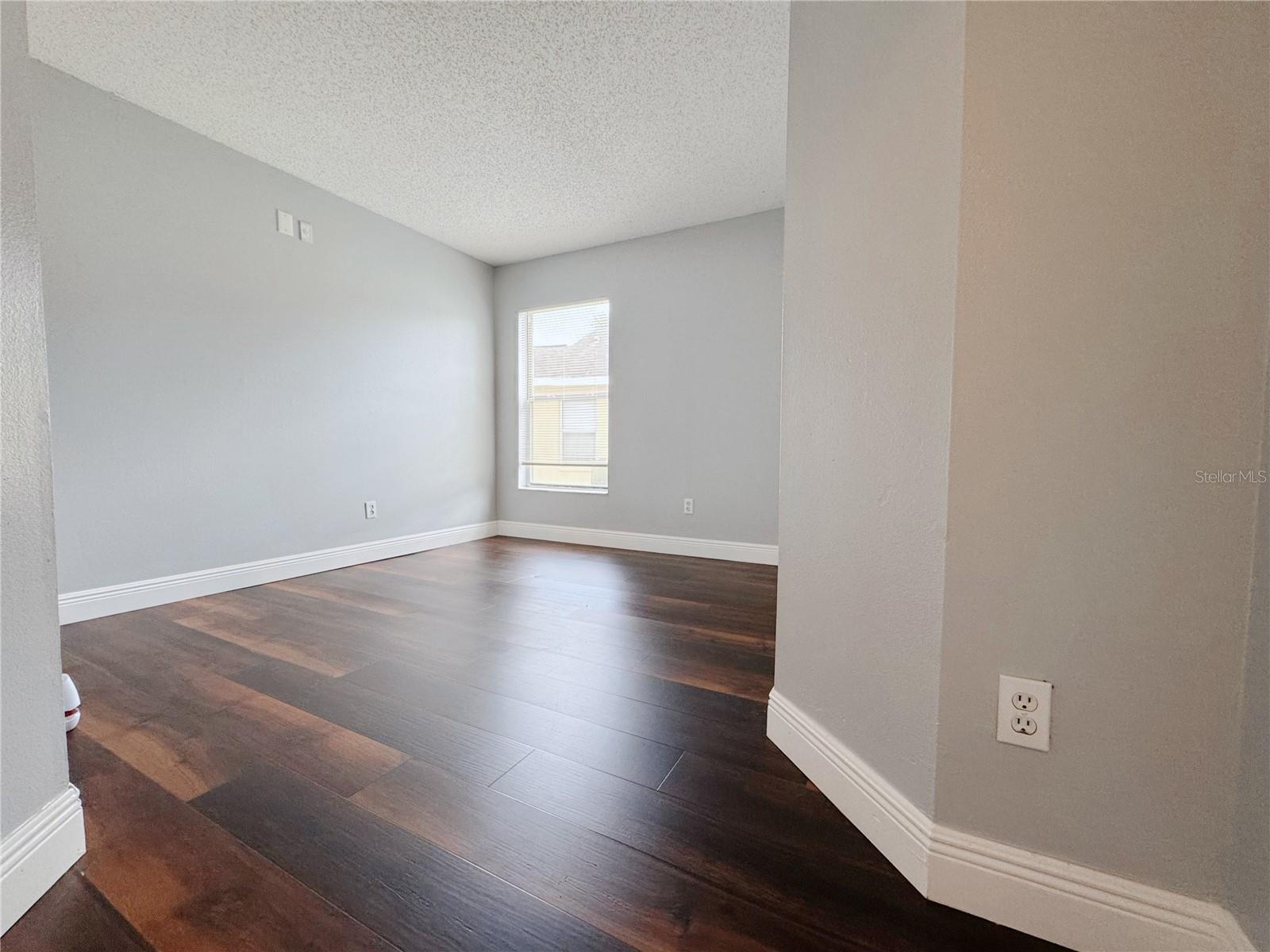 Image 13 of 34 For 1730 Bridgeview Circle