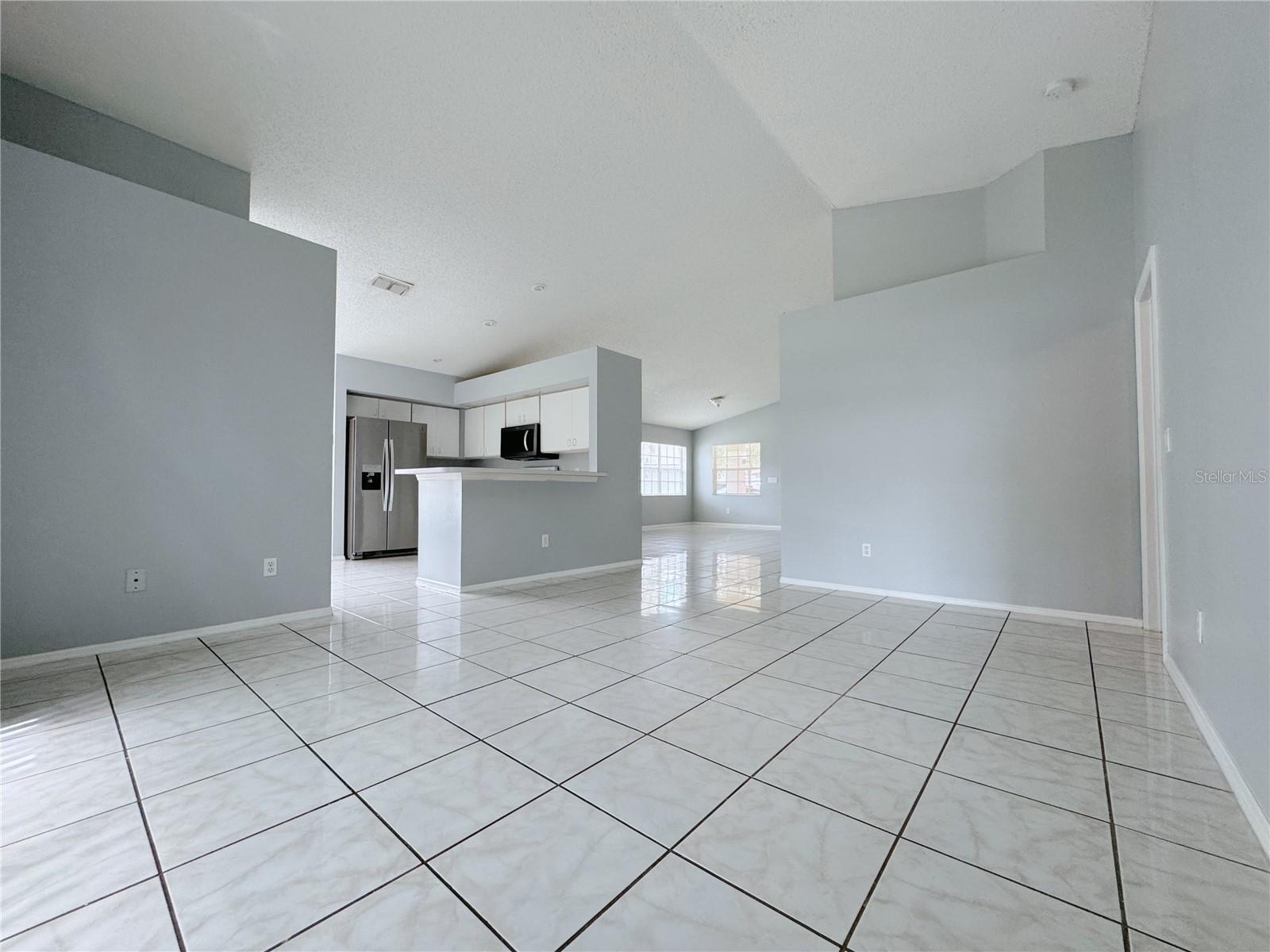 Image 21 of 34 For 1730 Bridgeview Circle
