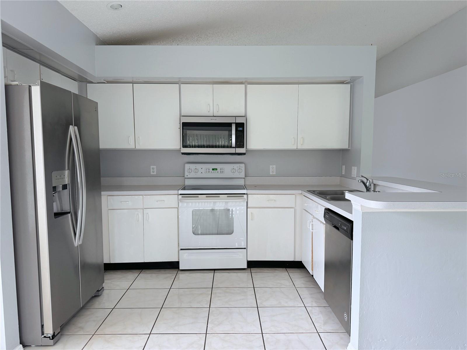Image 23 of 34 For 1730 Bridgeview Circle