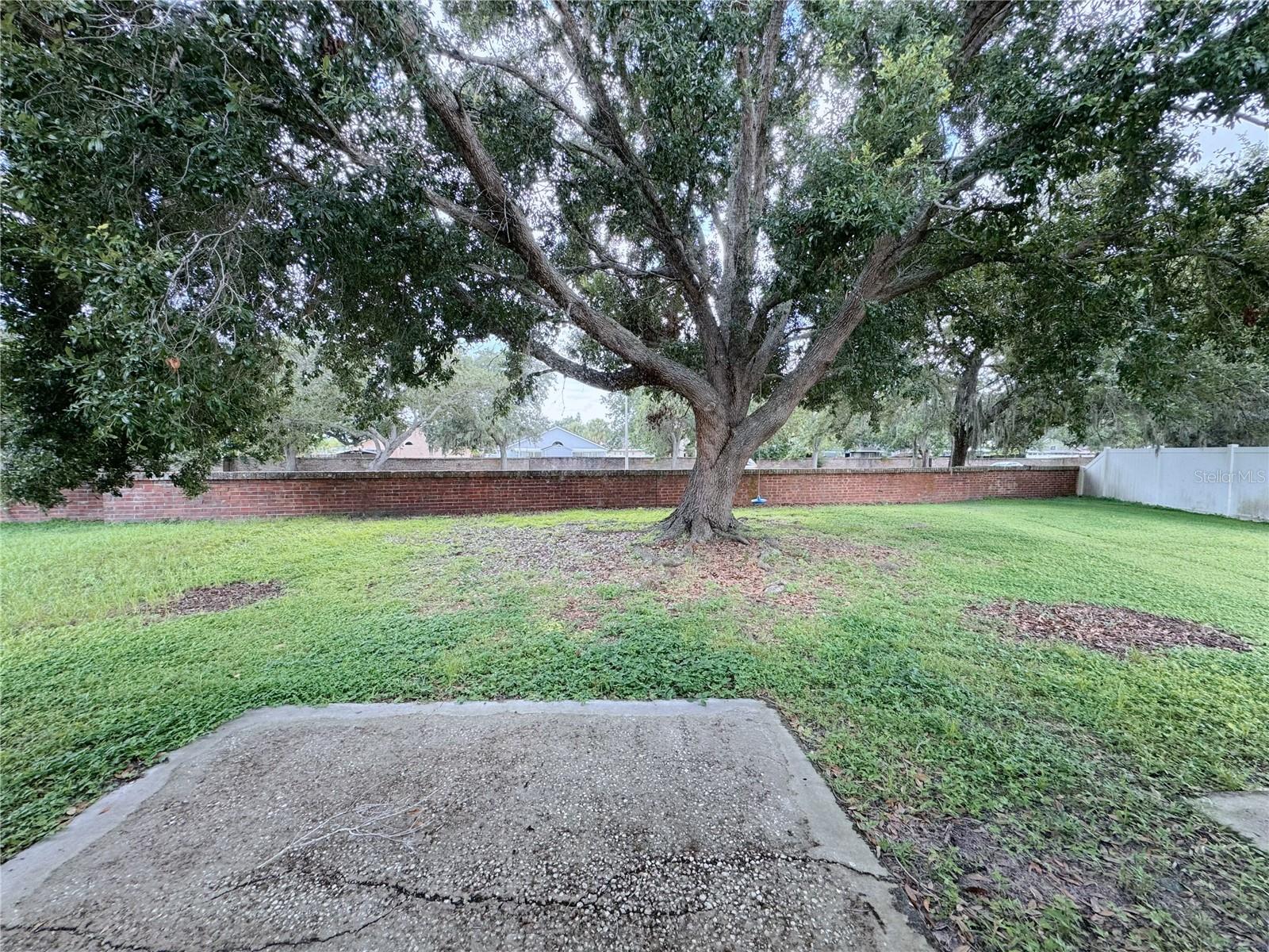 Image 32 of 34 For 1730 Bridgeview Circle