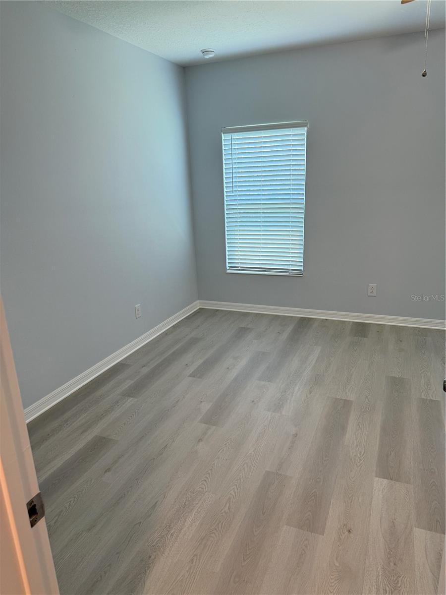 Image 8 of 23 For 9511 Oglethorpe Drive