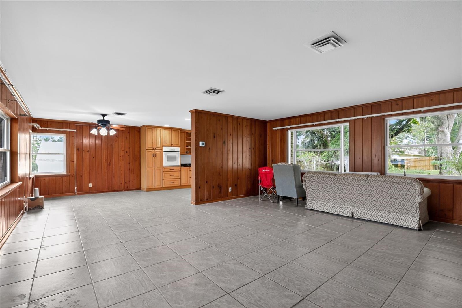 Image 9 of 33 For 242 Carroll Street