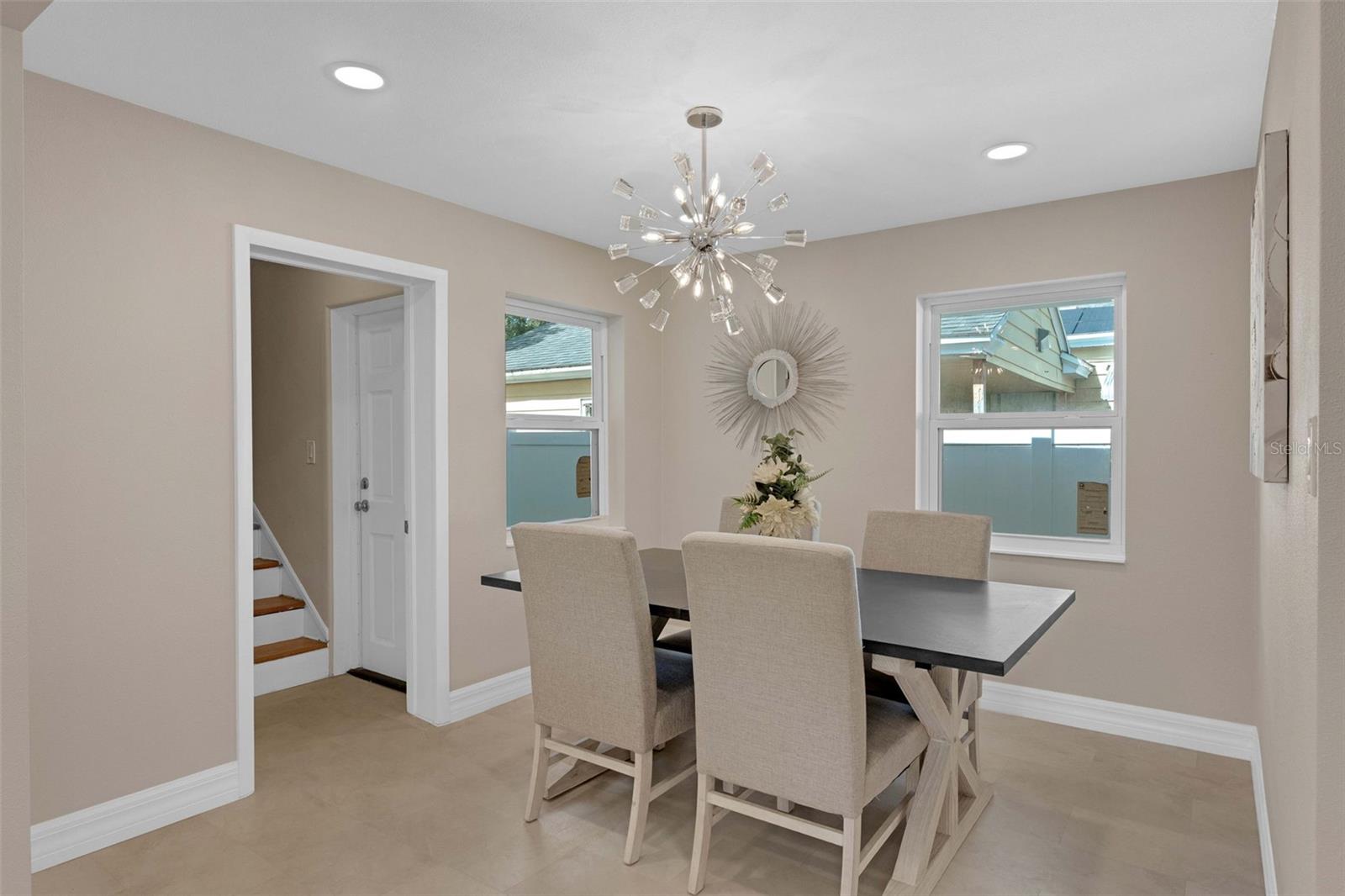 Image 14 of 30 For 730 Delaney Park Drive