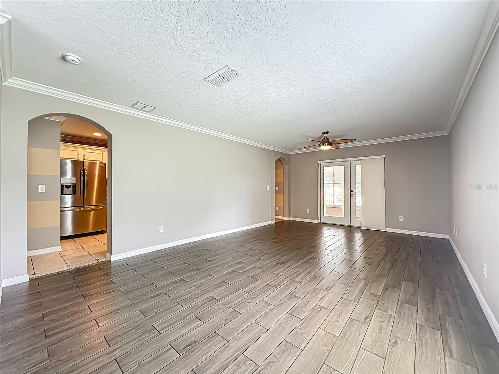 Image 5 of 31 For 13228 Briar Forest Court
