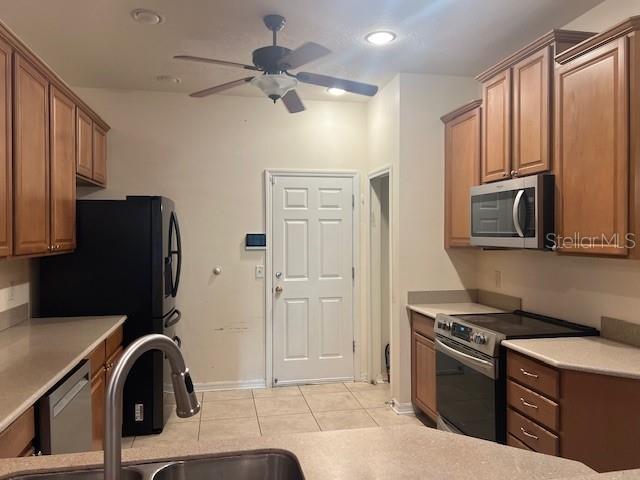 Image 13 of 38 For 449 Glastonbury Drive