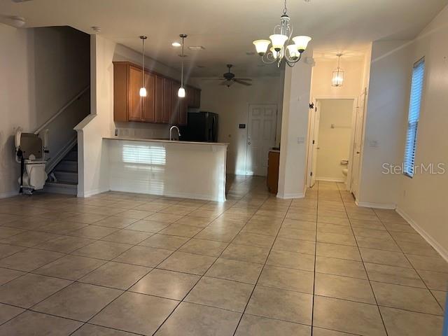 Image 19 of 38 For 449 Glastonbury Drive