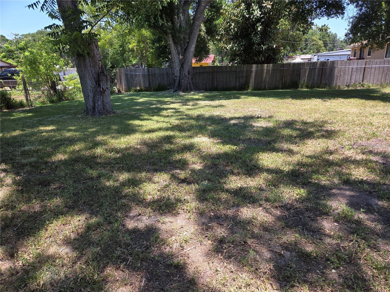 Image 16 of 17 For 618 Foster Avenue