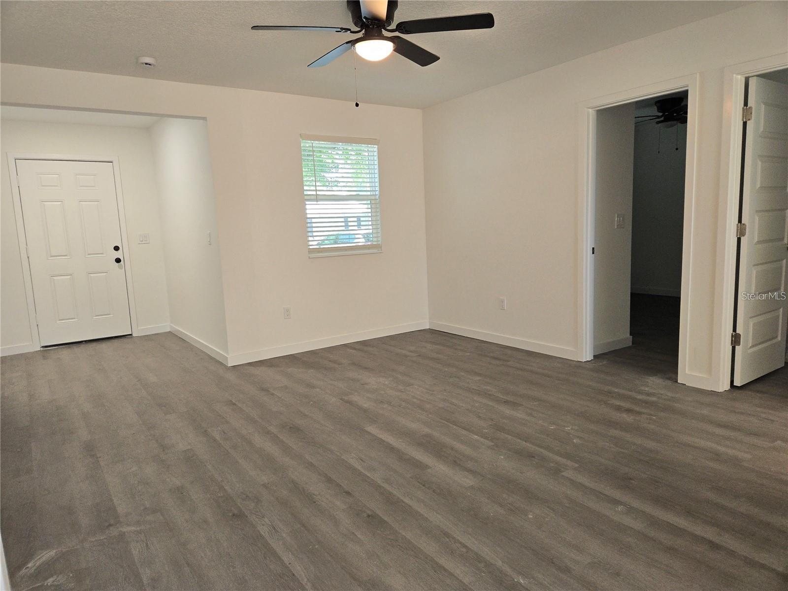 Image 2 of 17 For 618 Foster Avenue
