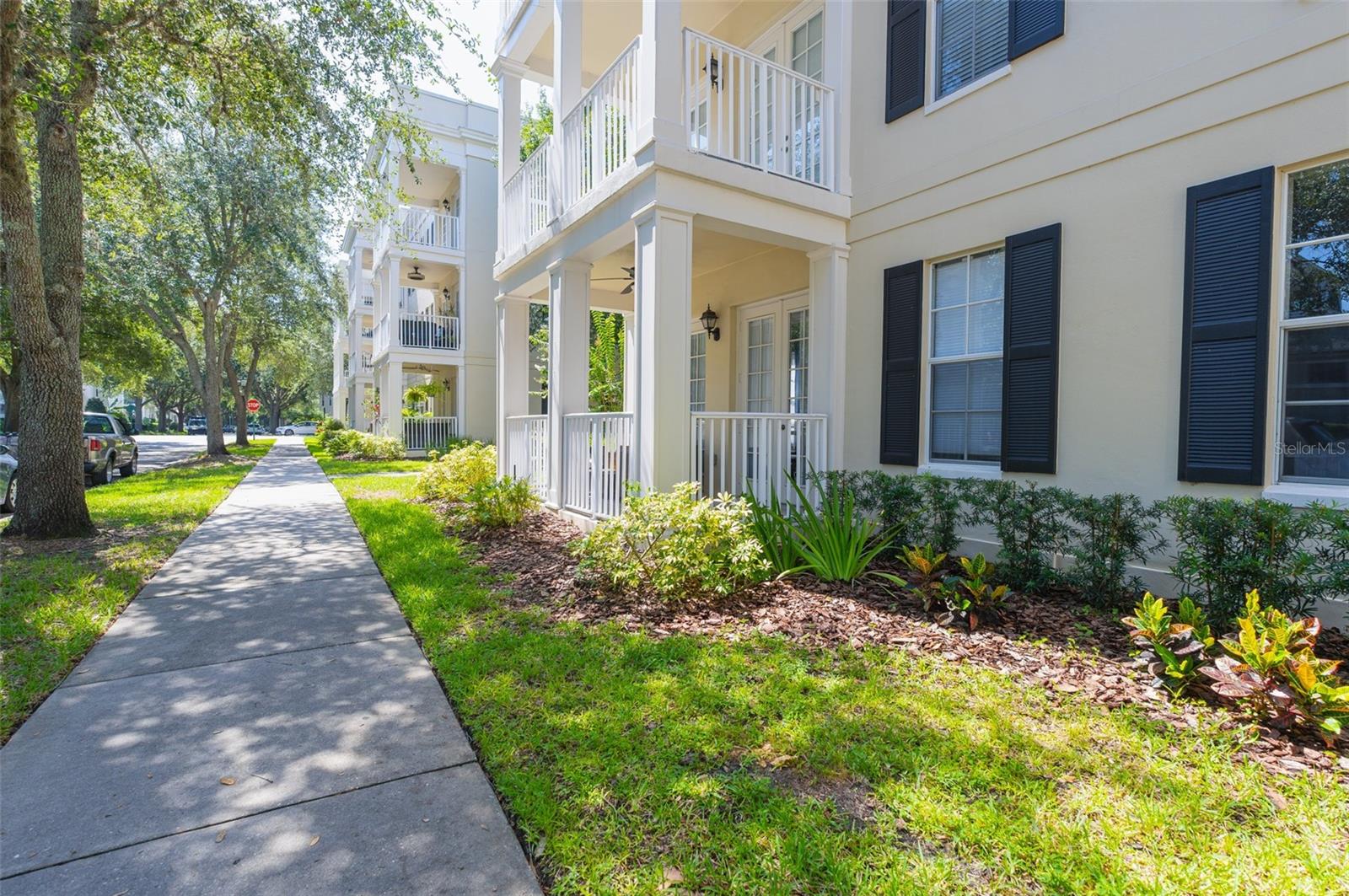 Image 2 of 40 For 930 Spring Park Street 103