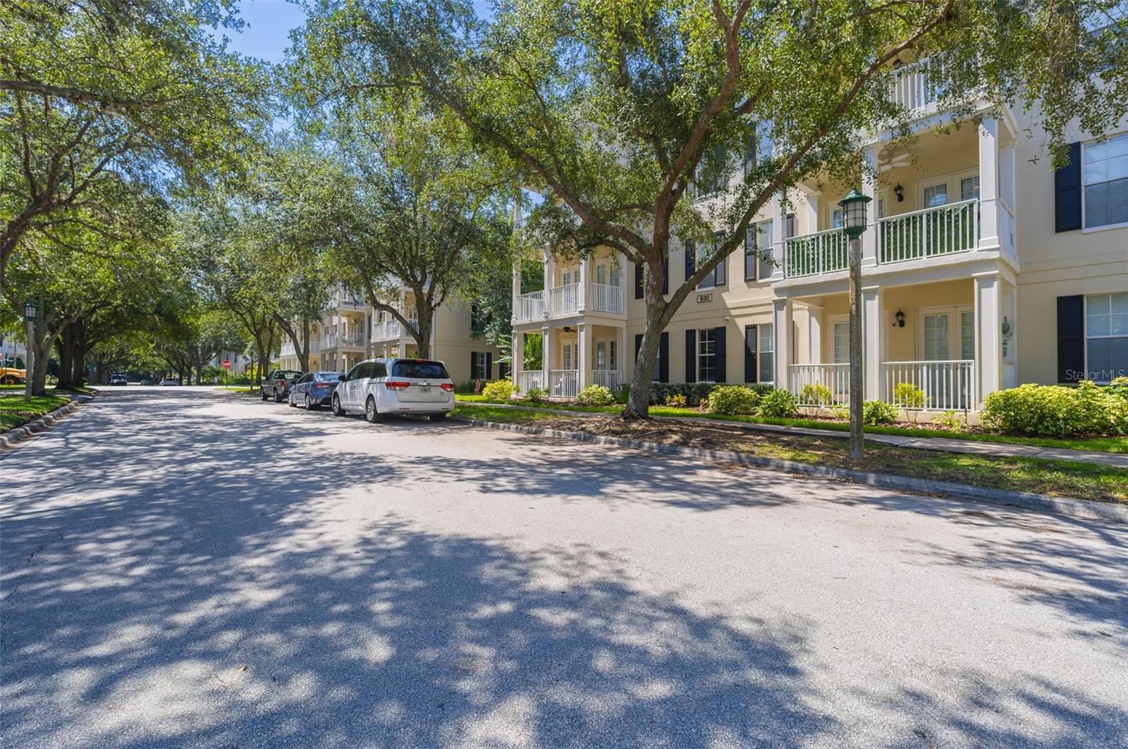 Image 37 of 40 For 930 Spring Park Street 103