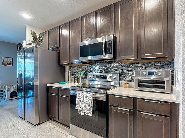 Image 20 of 73 For 2244 Canyon Breeze Avenue