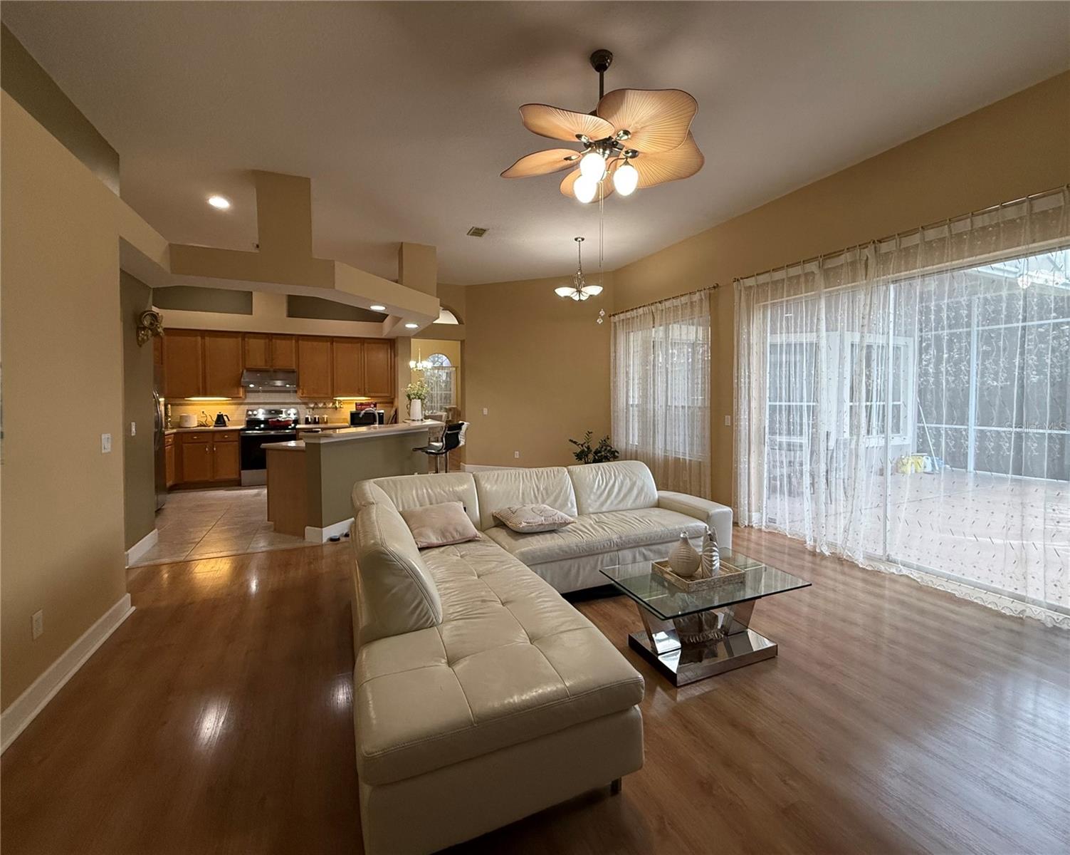 Image 12 of 26 For 14007 Islamorada Drive