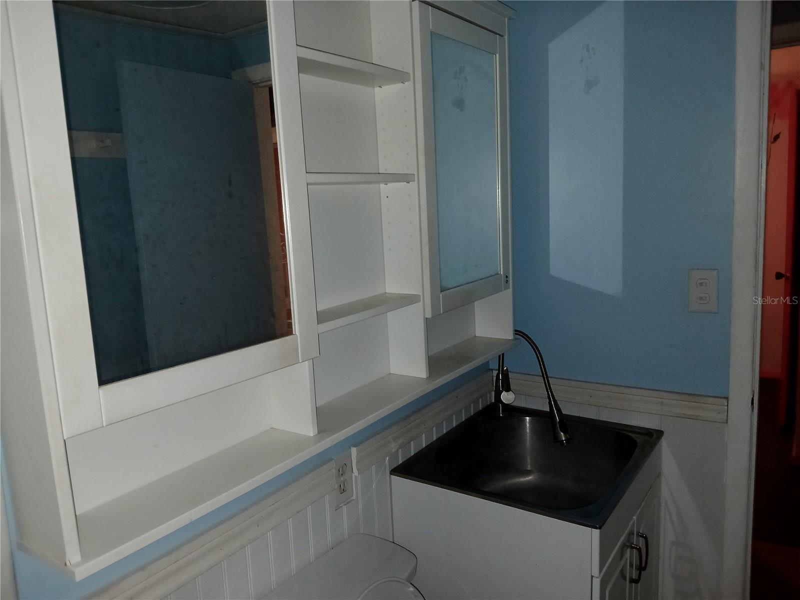 Image 15 of 32 For 658 10th Street
