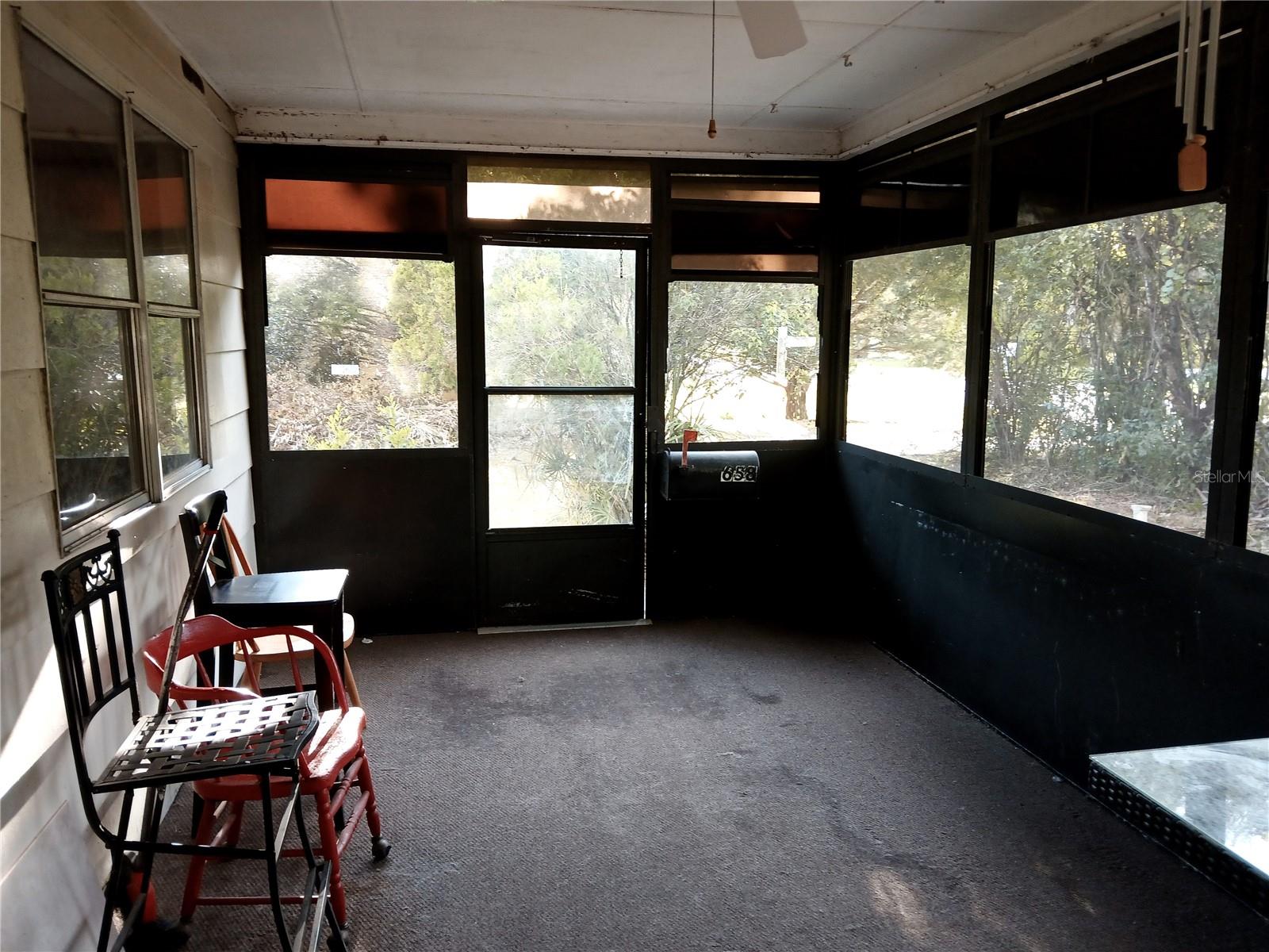 Image 7 of 32 For 658 10th Street