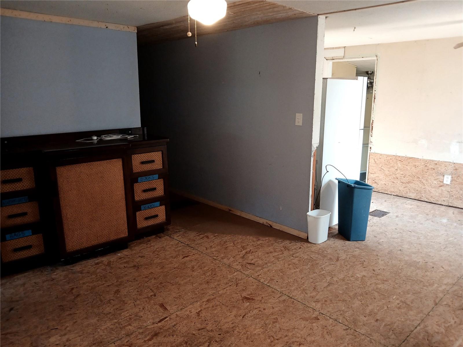Image 8 of 32 For 658 10th Street