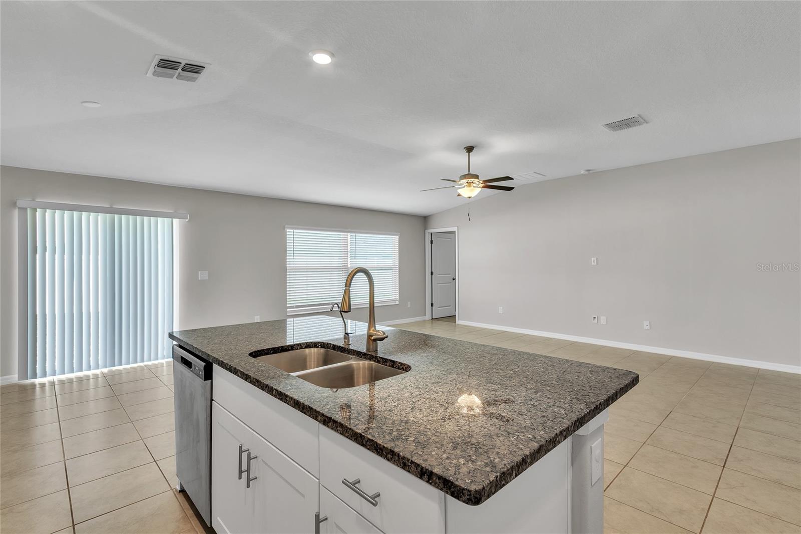 Image 23 of 35 For 10357 Scarlet Skimmer Drive