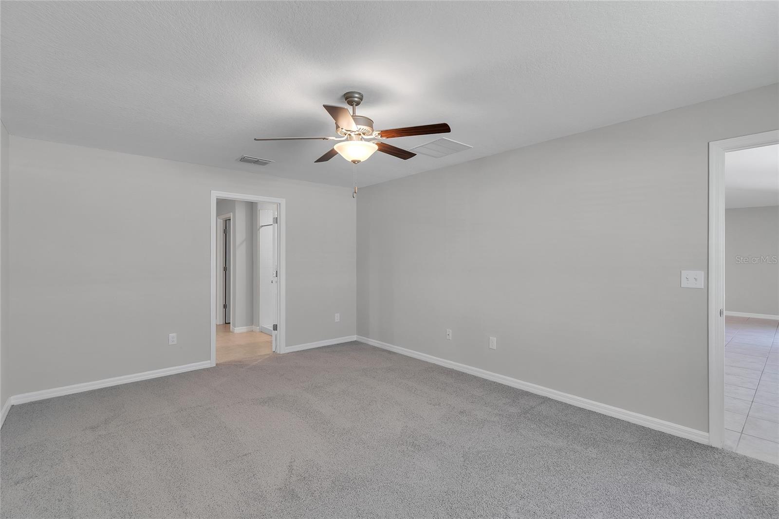 Image 28 of 35 For 10357 Scarlet Skimmer Drive