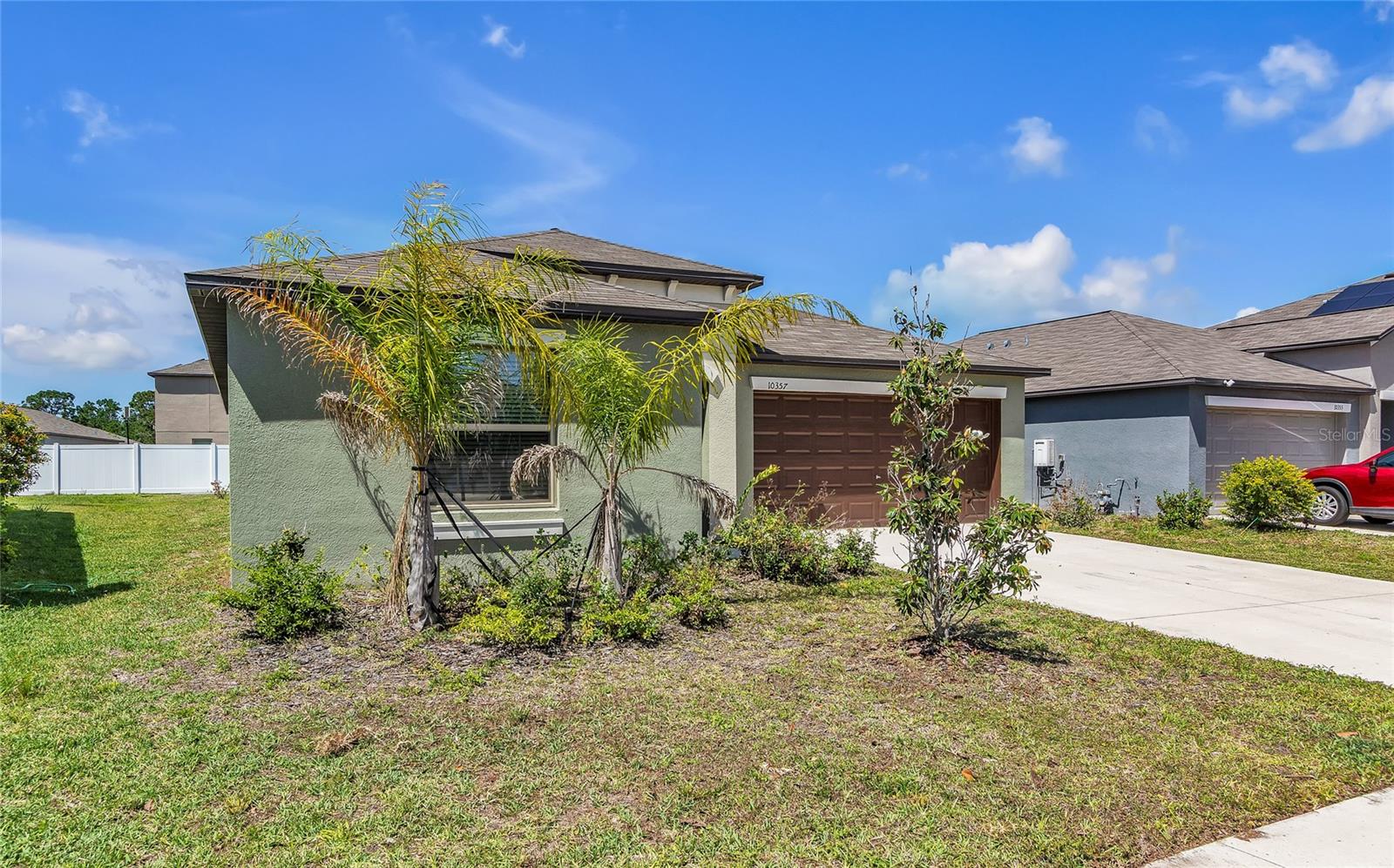 Image 3 of 35 For 10357 Scarlet Skimmer Drive