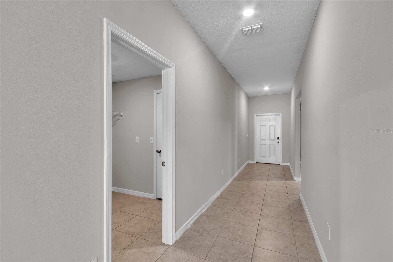 Image 6 of 35 For 10357 Scarlet Skimmer Drive