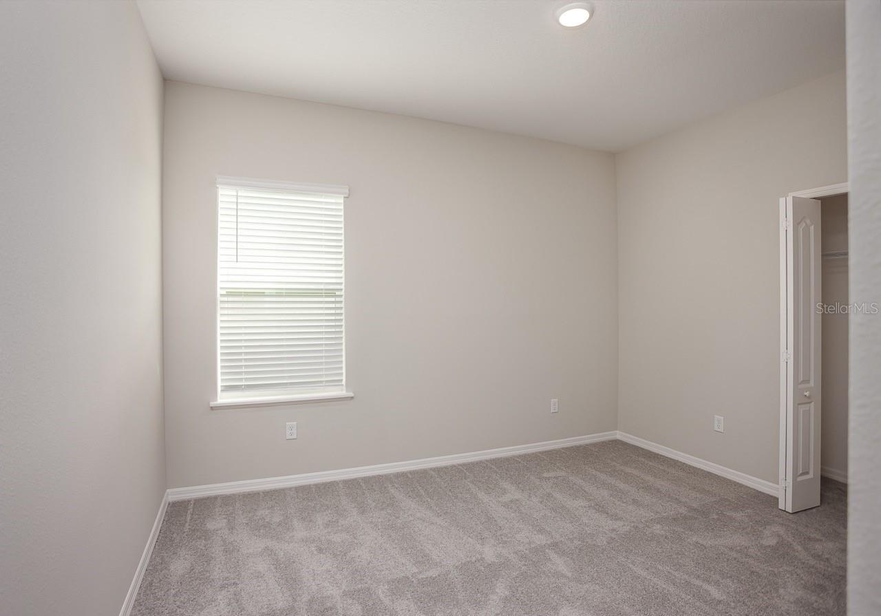 Listing photo id 37 for 20 Fig Court E