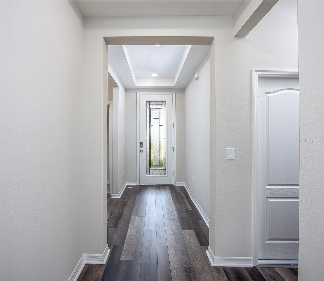 Listing photo id 40 for 20 Fig Court E