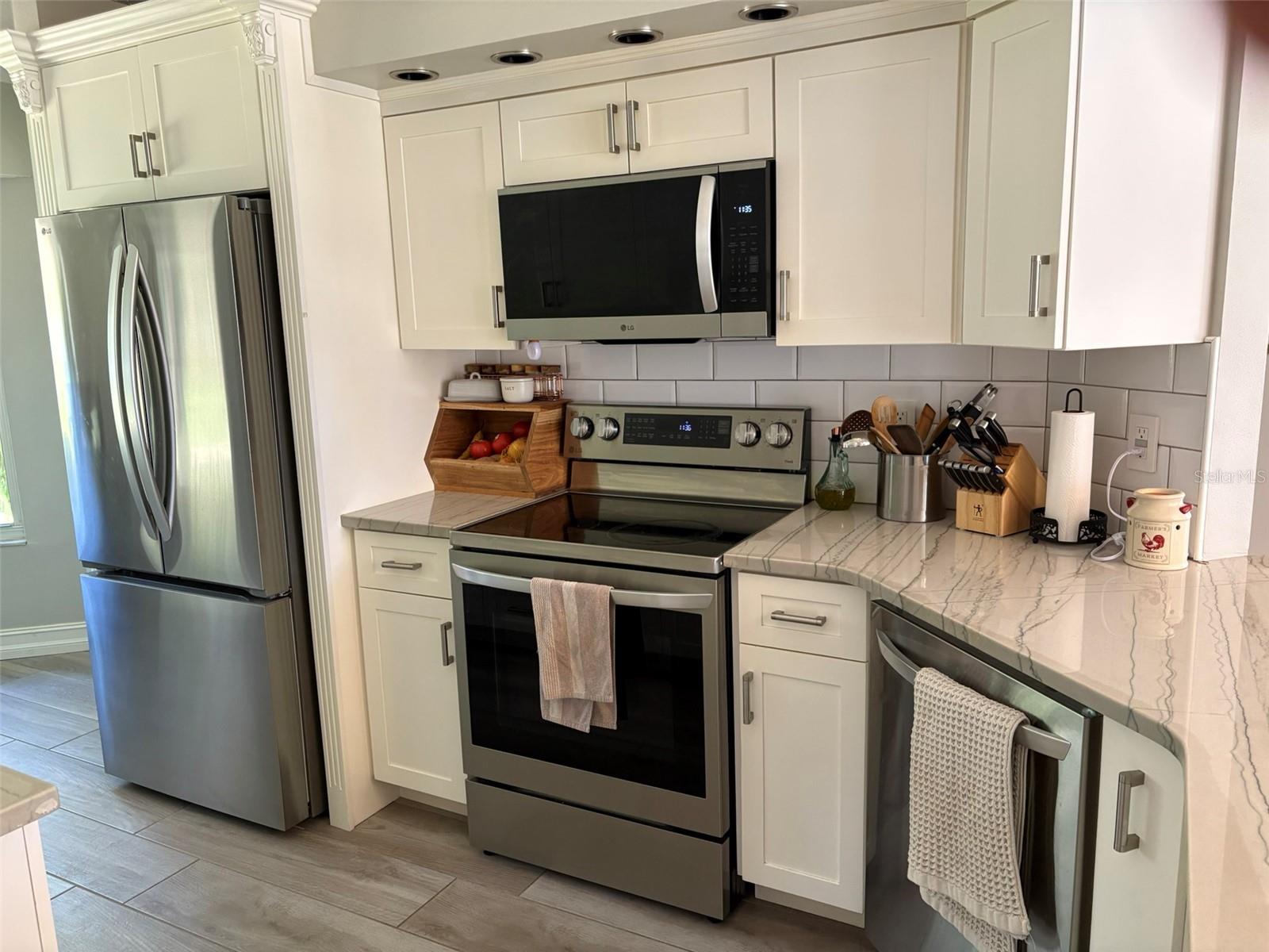 Image 17 of 36 For 1400 Franconia Avenue