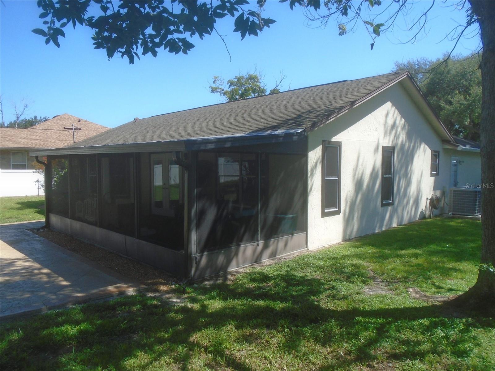 Image 27 of 36 For 1400 Franconia Avenue