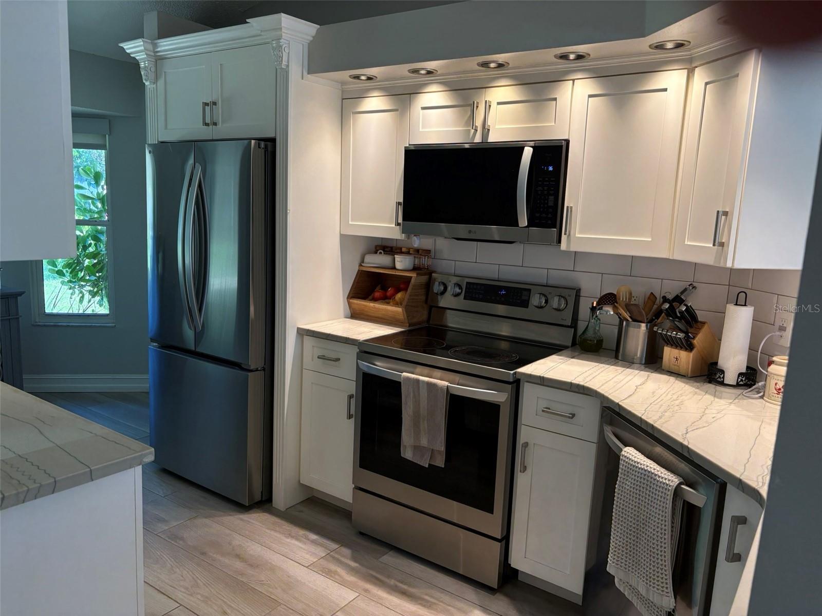 Image 4 of 36 For 1400 Franconia Avenue