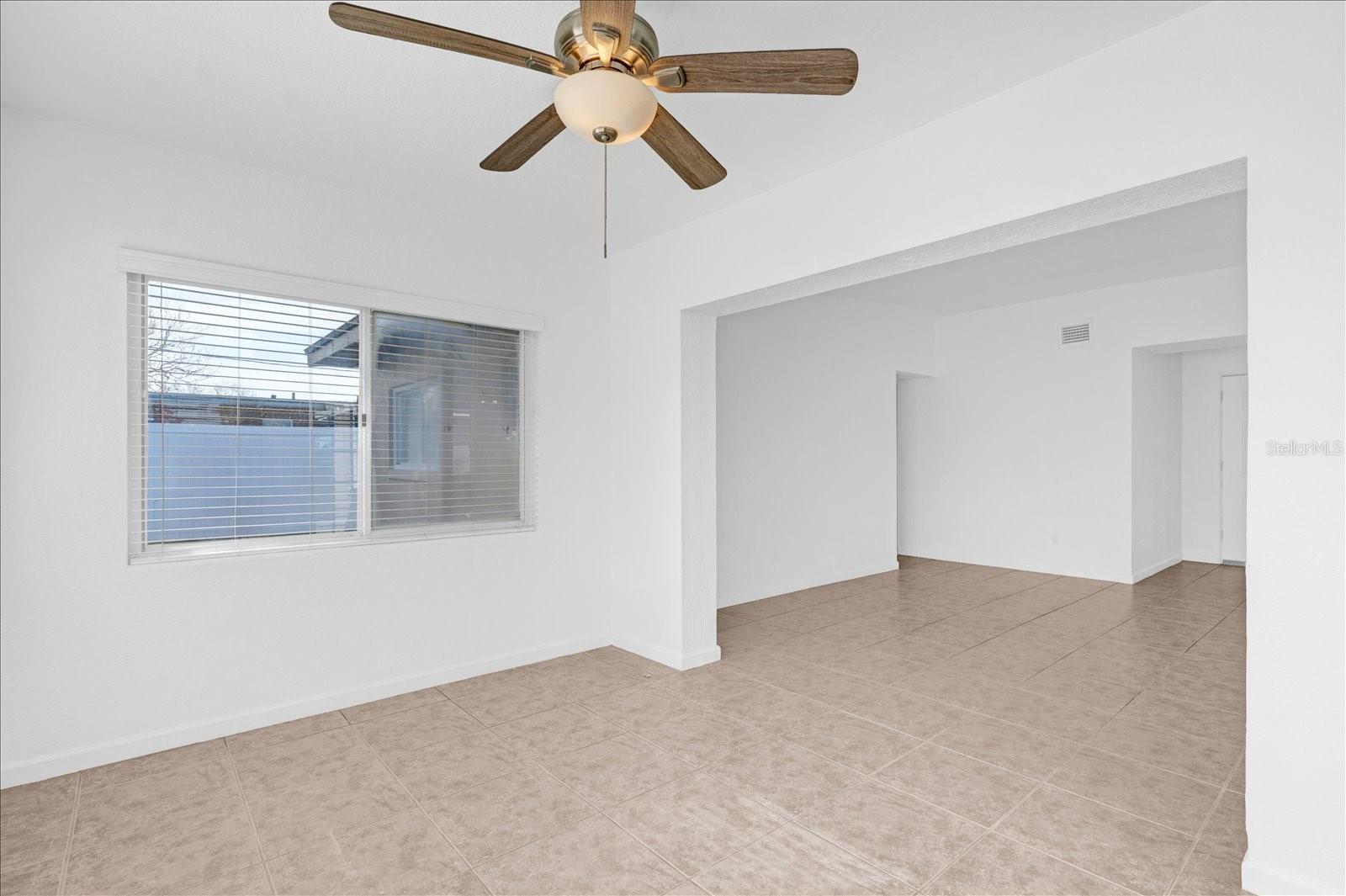 Image 10 of 36 For 1725 Marcia Drive
