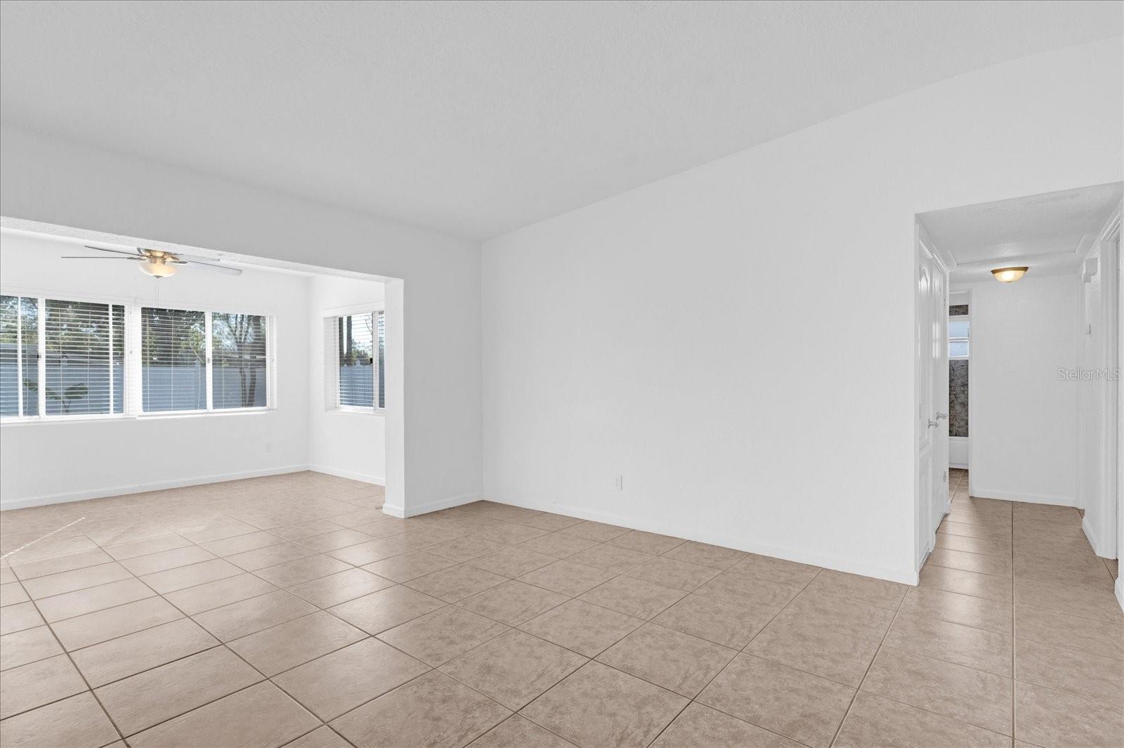 Image 11 of 36 For 1725 Marcia Drive