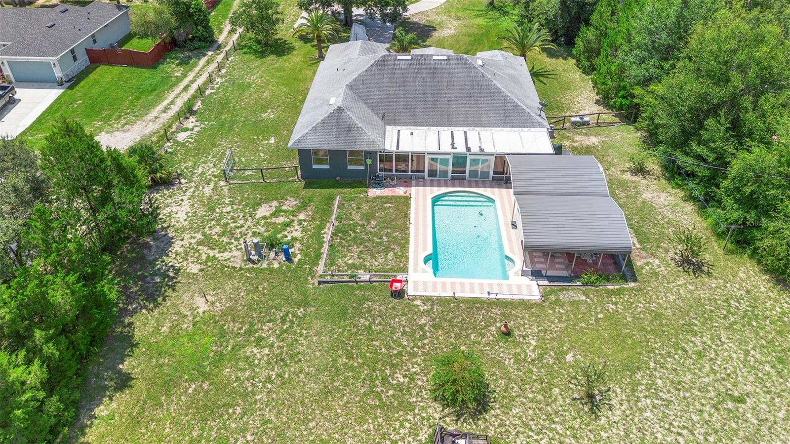 Image 12 of 44 For 25039 Adair Avenue
