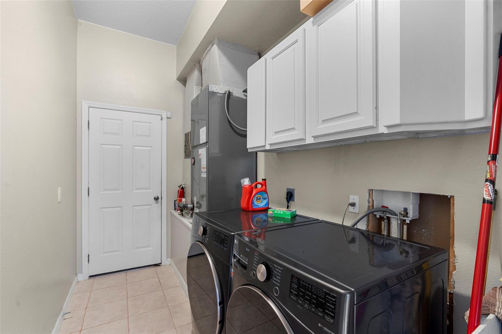 Image 39 of 44 For 25039 Adair Avenue