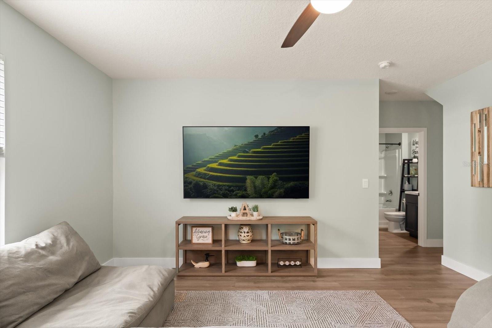 Image 12 of 42 For 4972 Talbot Boulevard