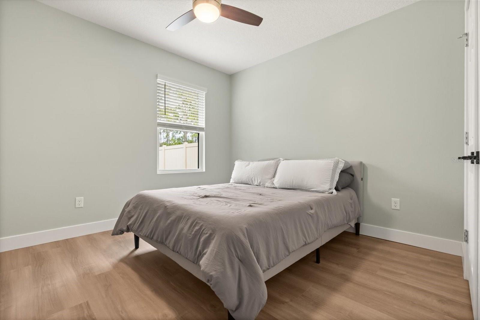 Image 16 of 42 For 4972 Talbot Boulevard