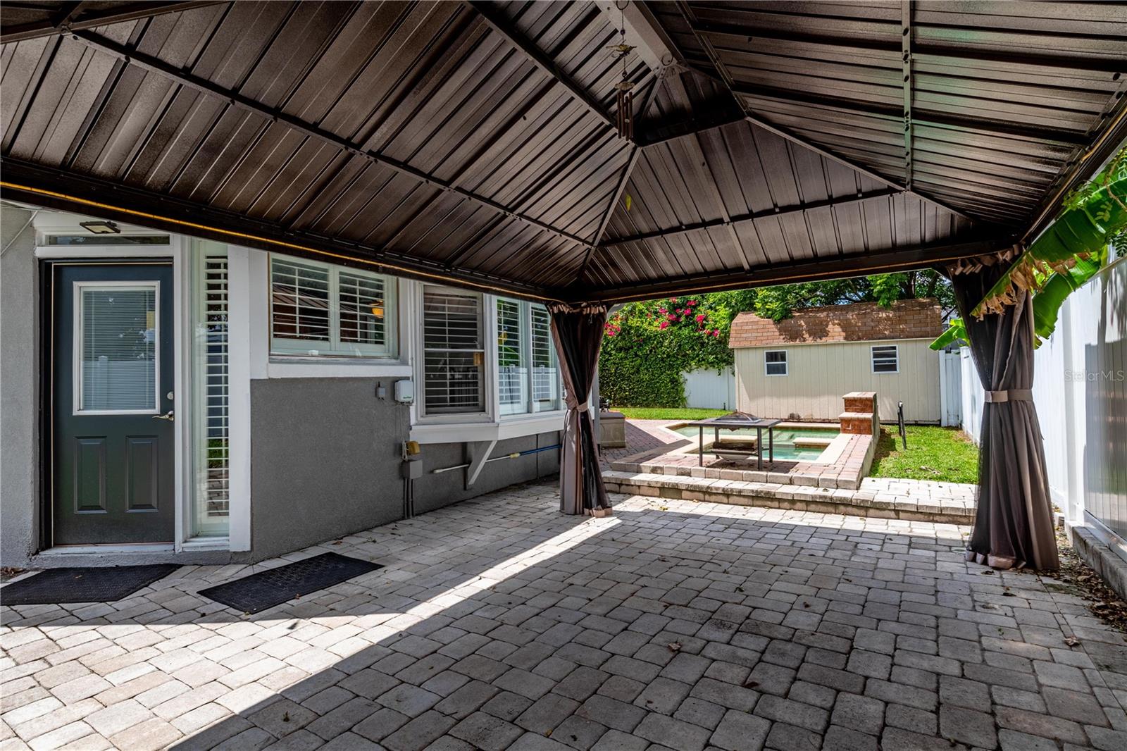Image 22 of 23 For 985 Las Flores Way