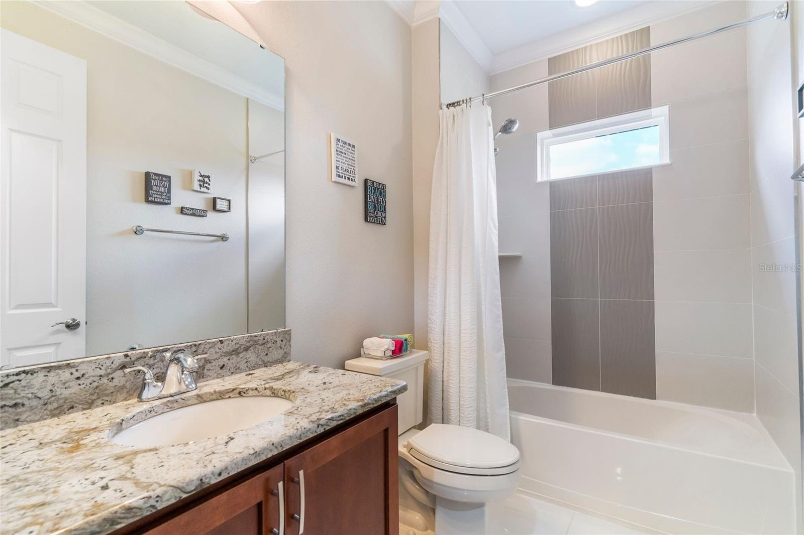 Image 19 of 24 For 18318 Bellezza Drive