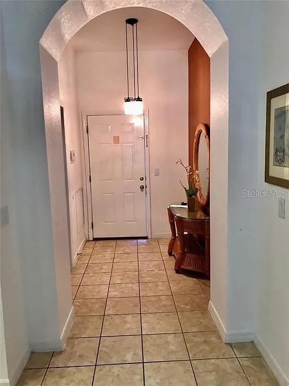 Image 18 of 24 For 202 Watling Way