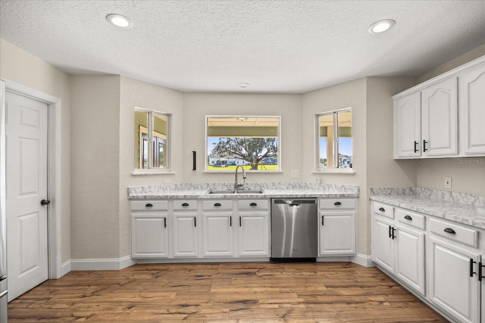 Image 14 of 61 For 4121 Albritton Road