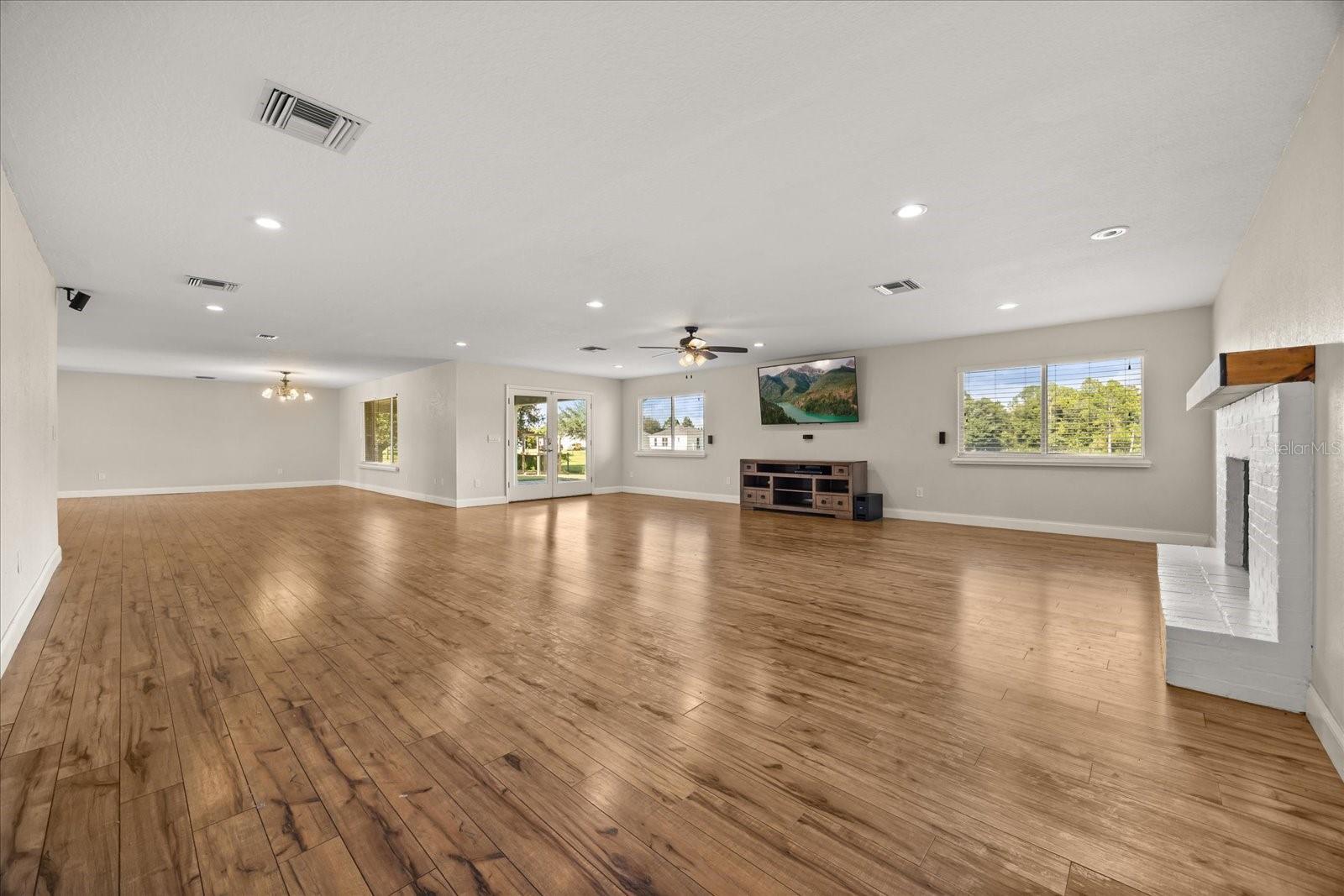 Image 18 of 61 For 4121 Albritton Road