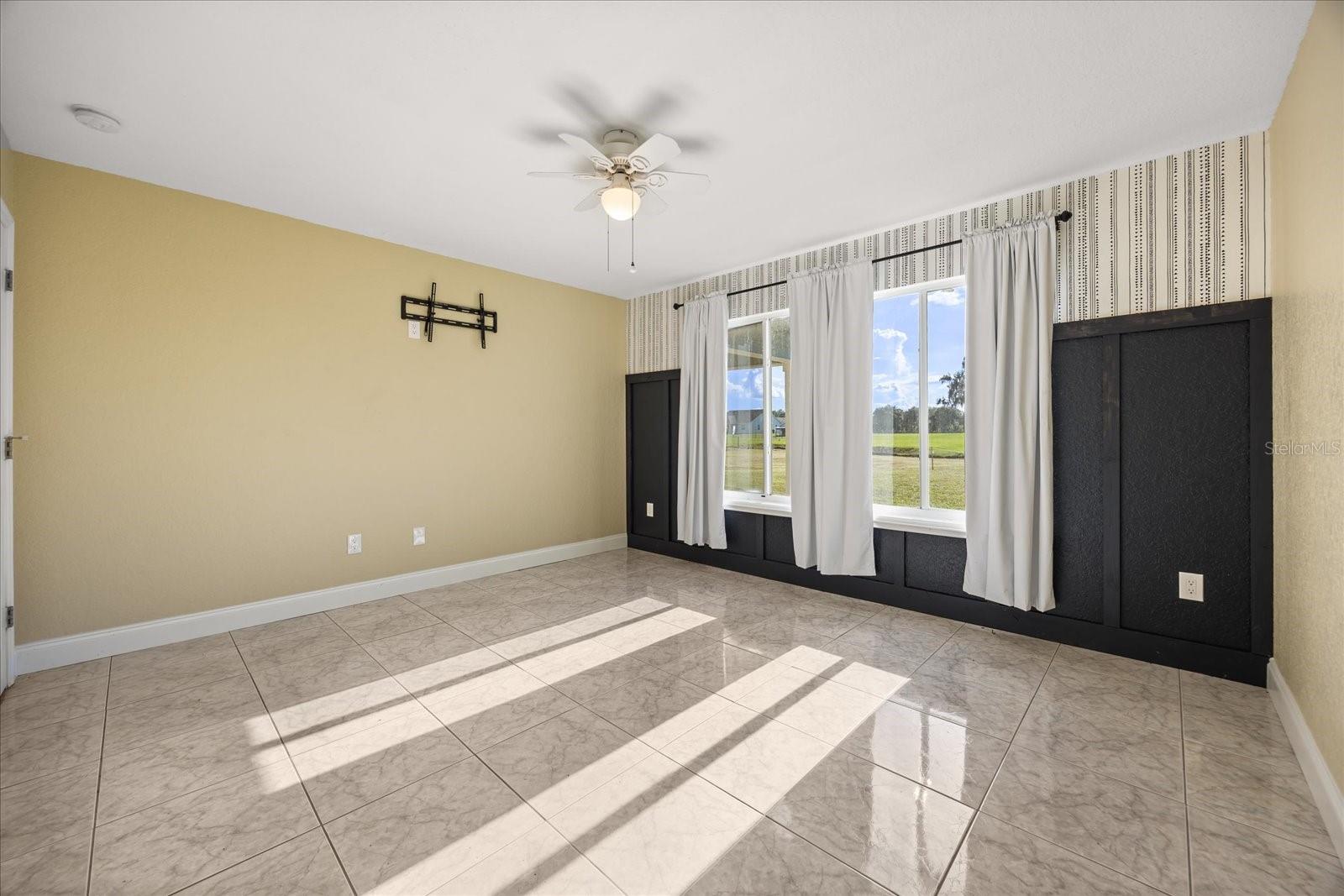 Image 43 of 61 For 4121 Albritton Road