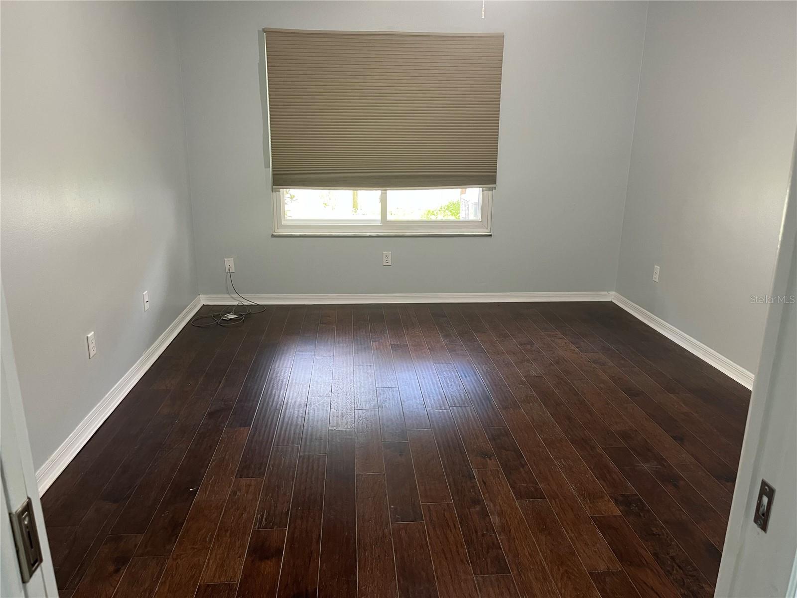 Image 15 of 35 For 2700 Waymeyer Drive