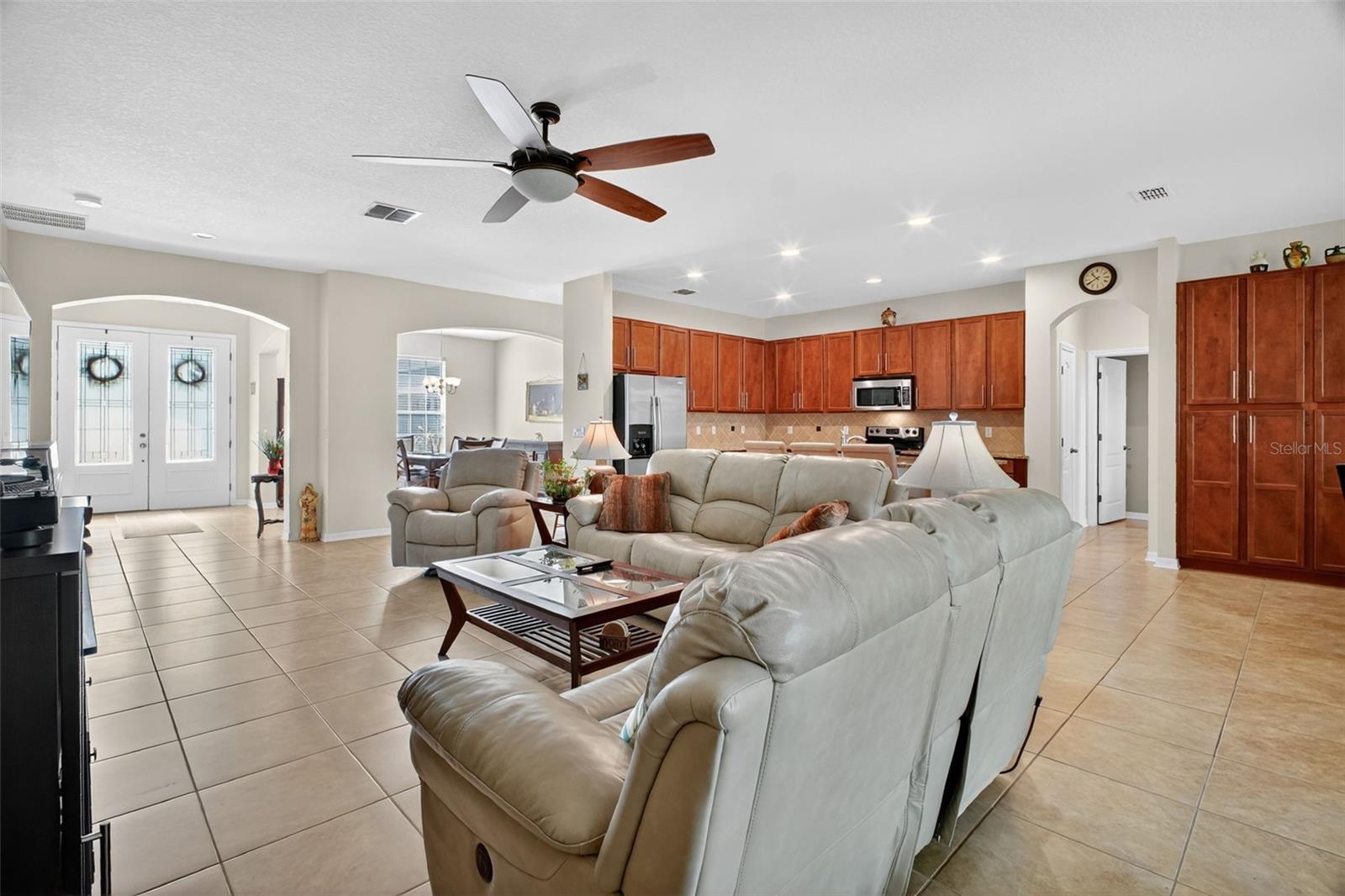Image 10 of 38 For 2368 Parkside Glen Drive D