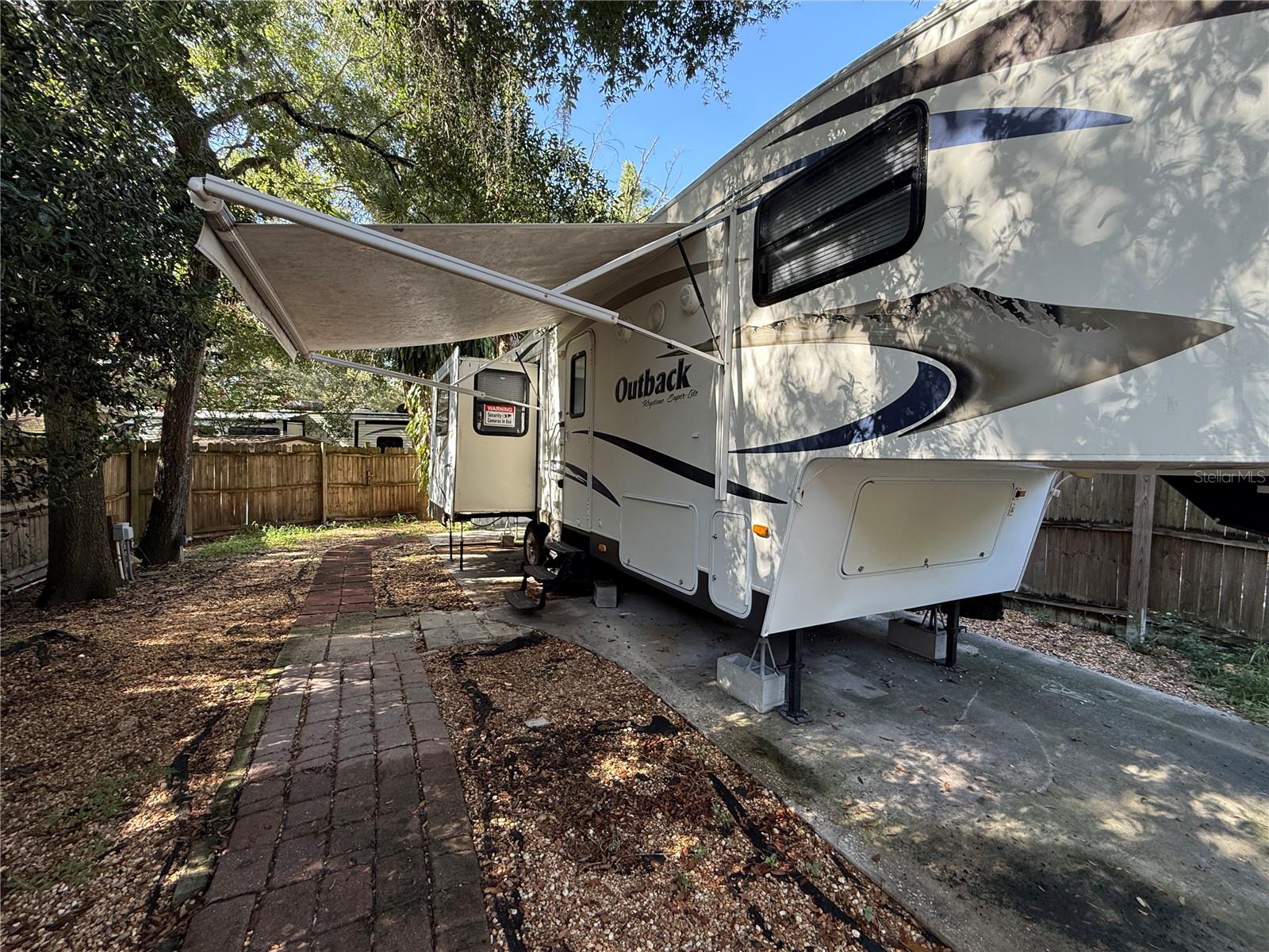Image 2 of 16 For 3000 Clarcona Road 554
