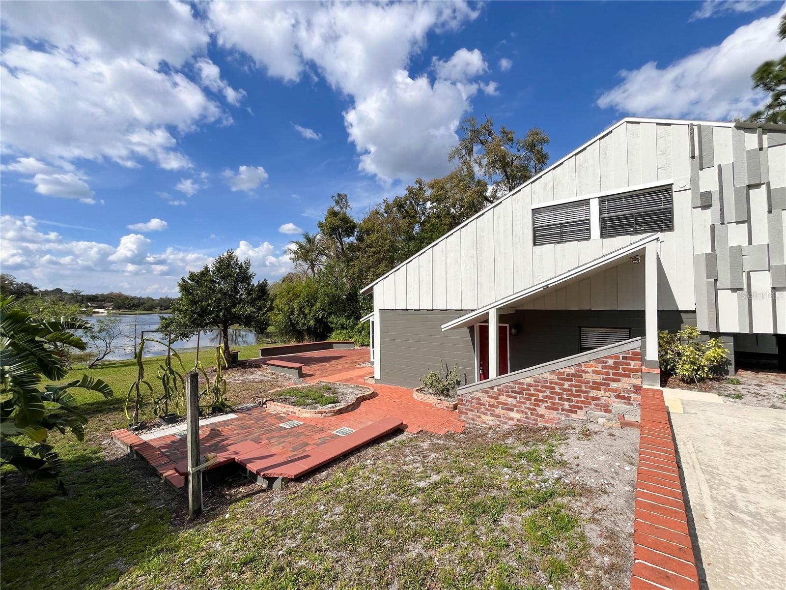 Image 10 of 44 For 800 Lake Marion Drive